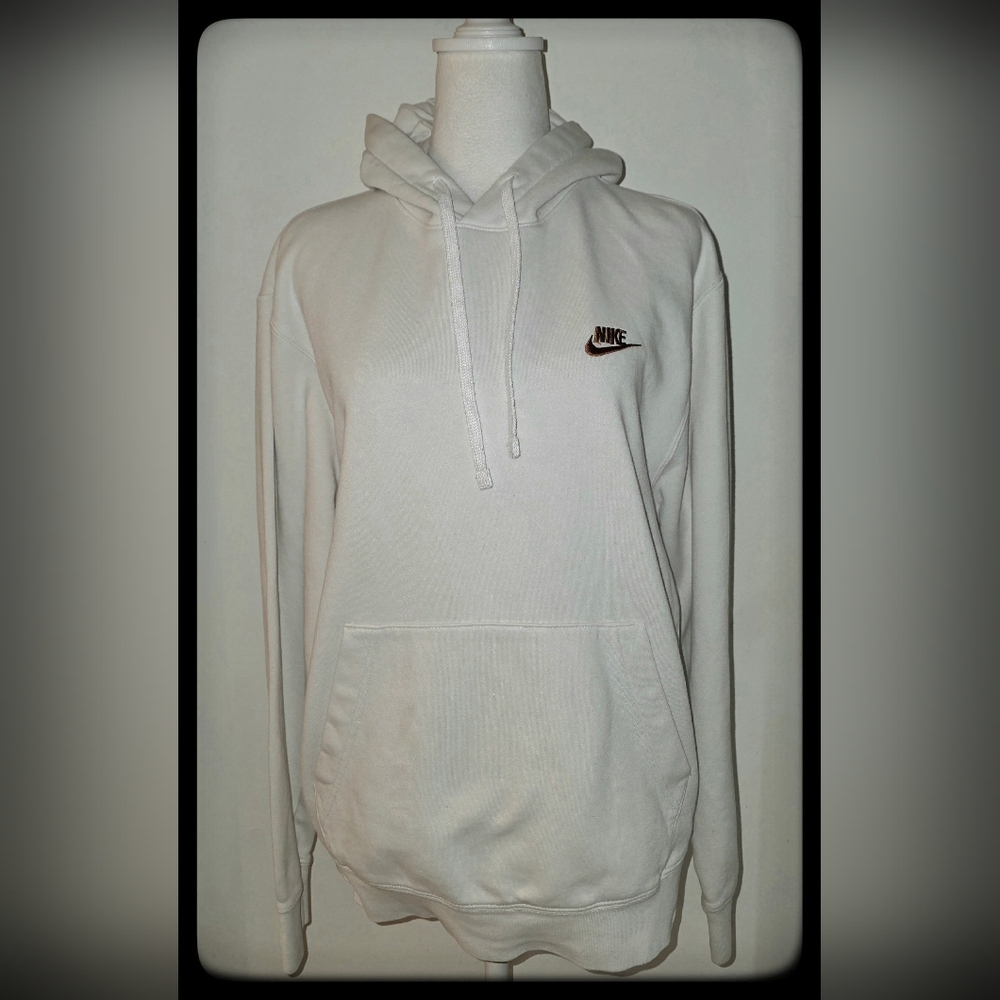 Nike White Hoodie, Size Medium, Kangaroo Pockets w/ Drawstring Hood Long Sleeves